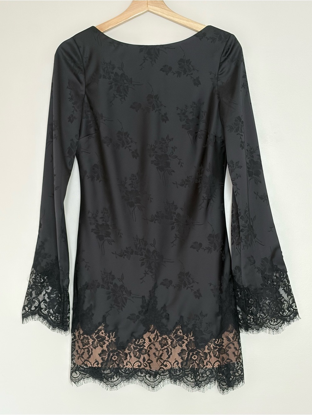 NEW Reformation Blache Mini Lace Dress Black Jacquard | size S - Picture 6 of 12